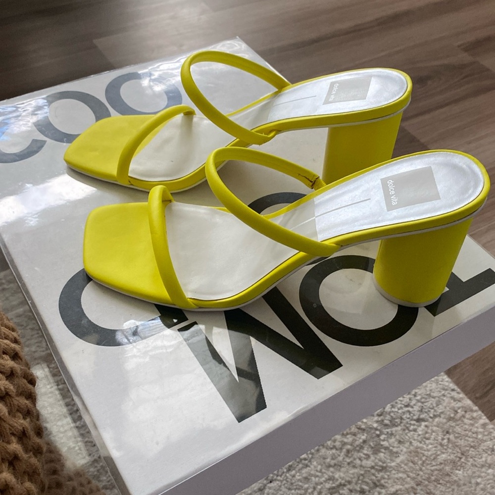 Dolce Vita Sandals